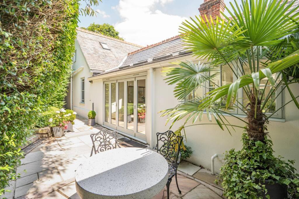 Eton Oasis Villa